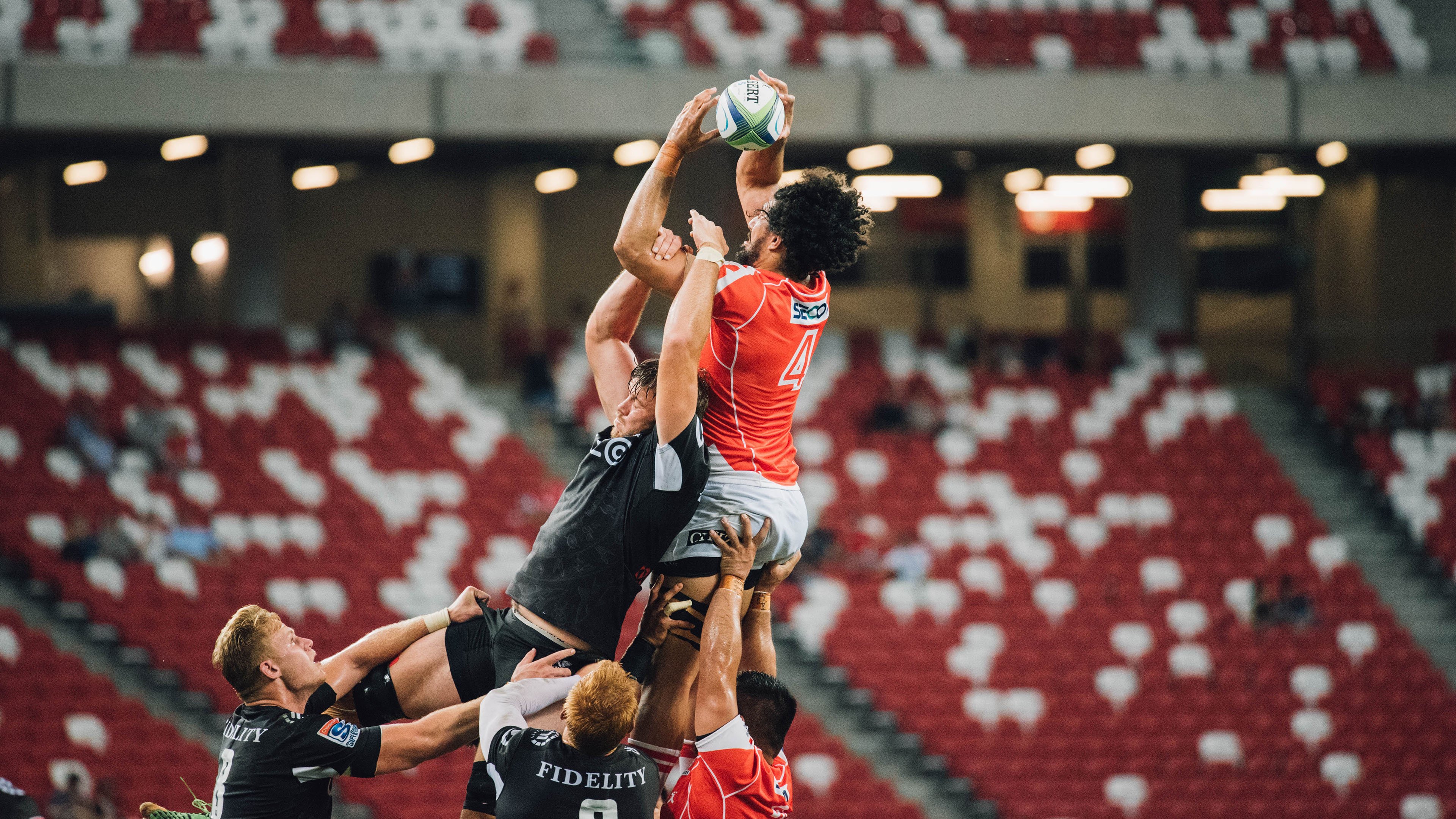 凯恩在C9比赛中连败，出色防守引发热议！